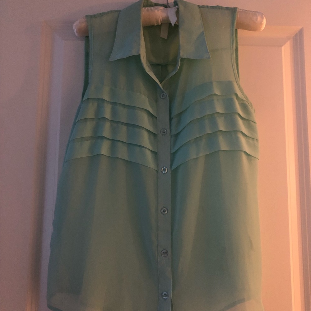 Marshall’s top. Beautiful blue . Perfect 4 summer